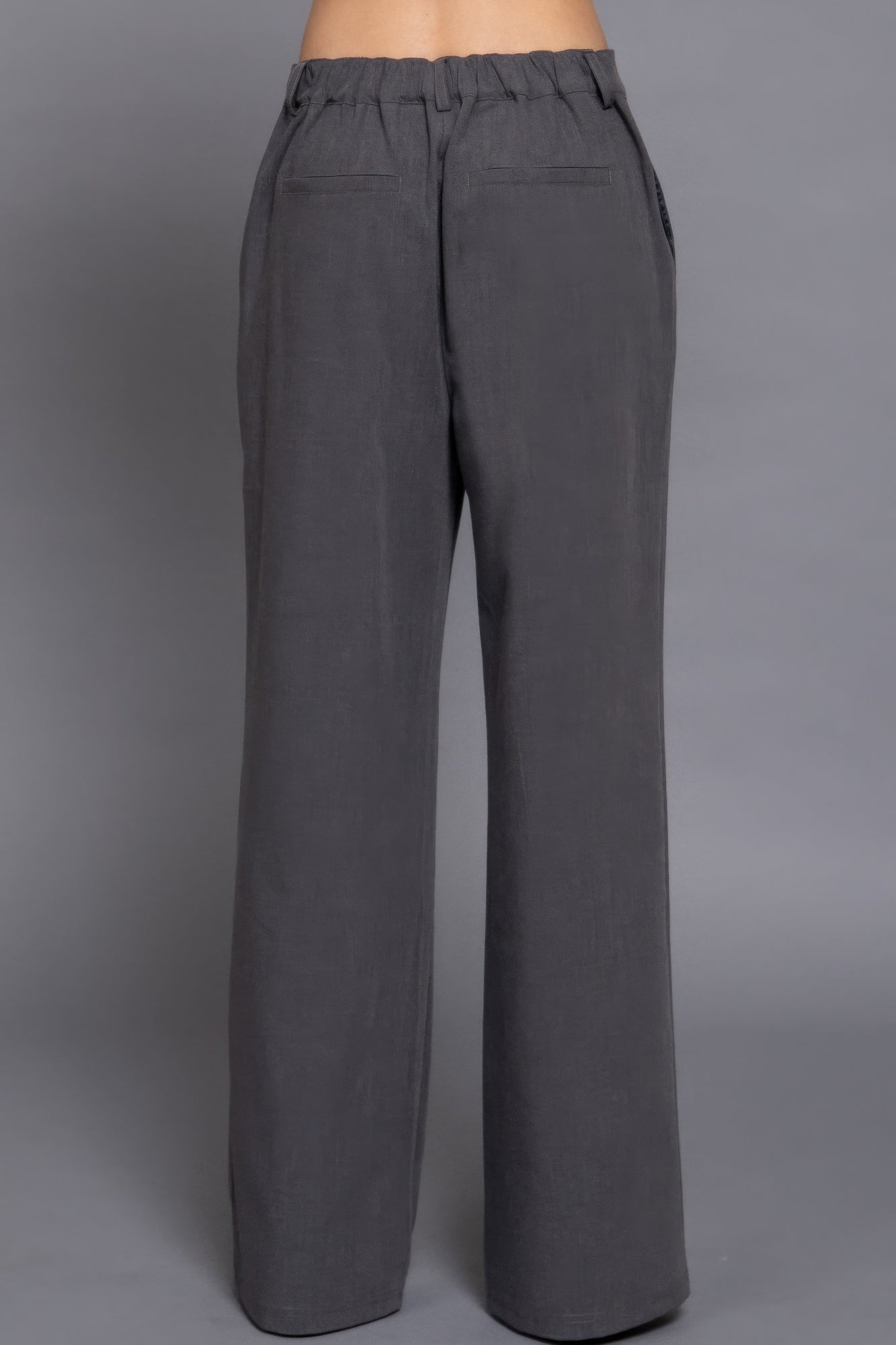 Back elastic straight pants